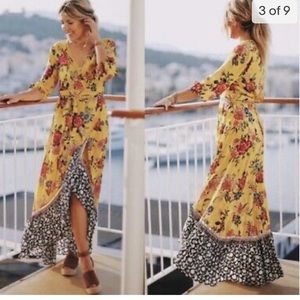 Farm Rio Sunlit Floral Wrap Dress Size: XXSPetite